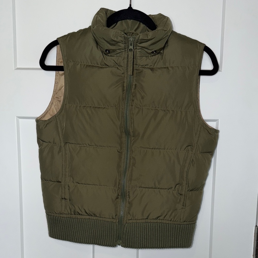 Bailey’s Point Olive Puffer Vest - 6/8